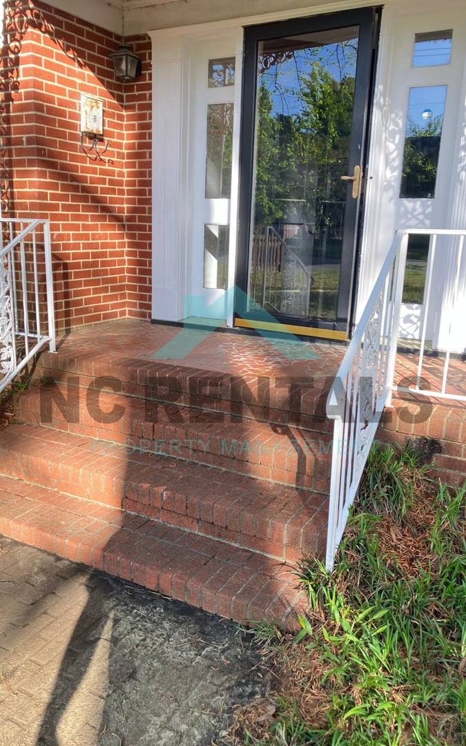 House for rent at 414 N 3rd St, Smithfield, NC 27577
