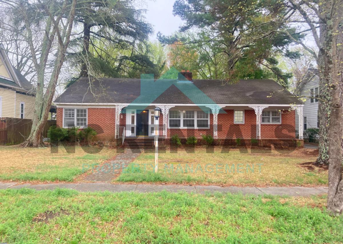 House for rent at 414 N 3rd St, Smithfield, NC 27577