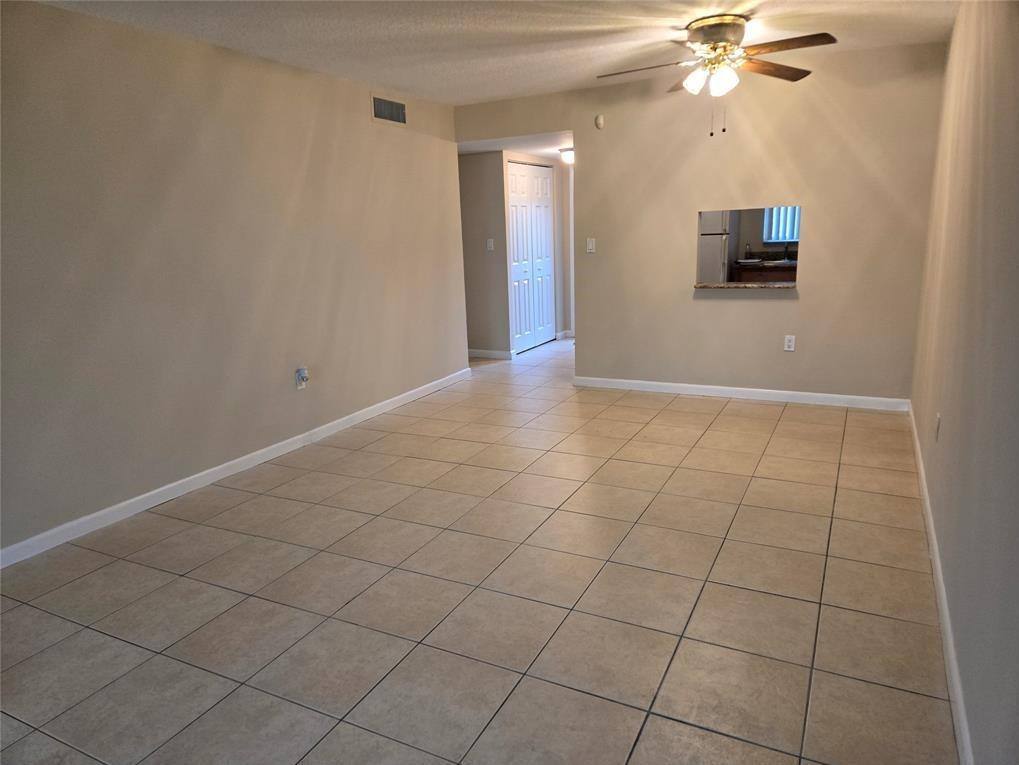 Condo for rent at 8590 Sunrise Lakes Blvd #106, Fort Lauderdale, FL 33322