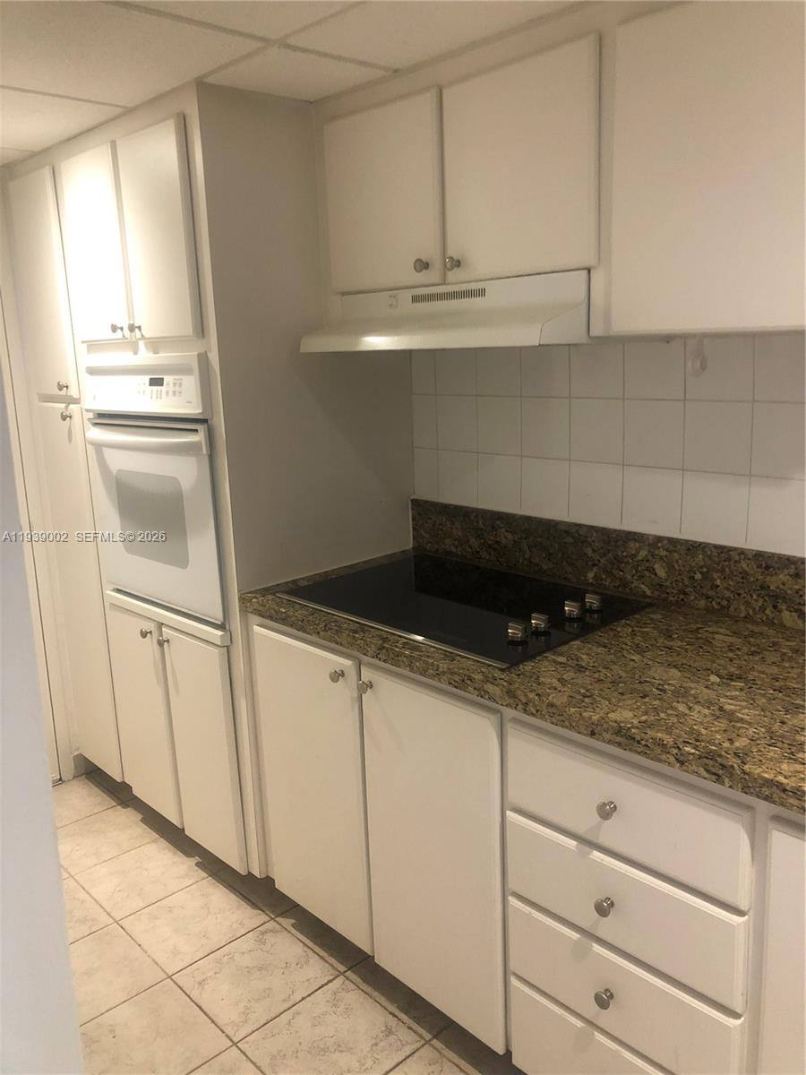 Apartment for rent at 1200 W Ave #207, Miami Beach, FL 33139