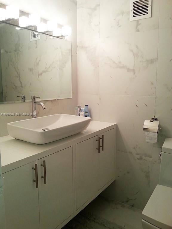 Apartment for rent at 1200 W Ave #207, Miami Beach, FL 33139