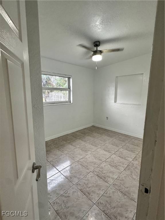 Apartment for rent at 3504 Lantana St, Fort Myers, FL 33916