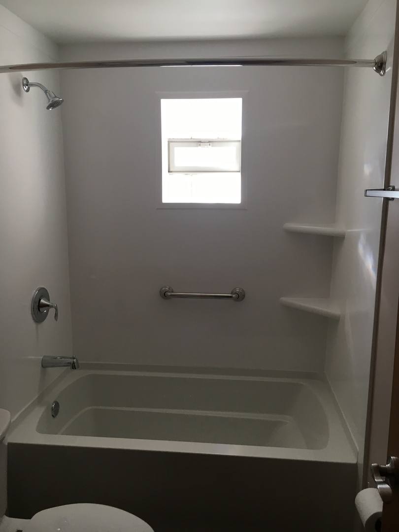 Apartment for rent at 1900 Wooster, Rocky River, OH 44116
