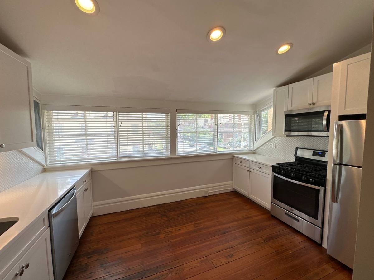 Apartment for rent at 1186 Neil Ave, Columbus, OH 43201