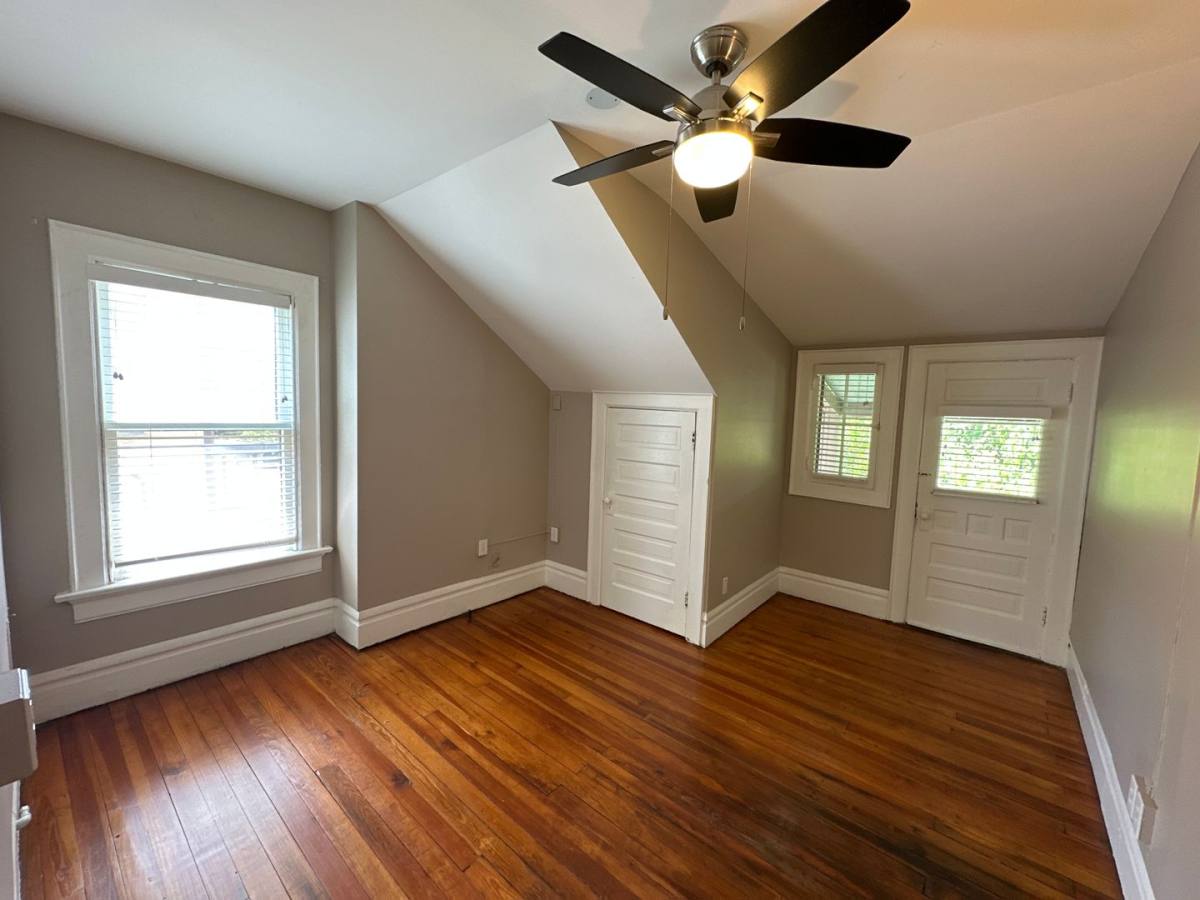 Apartment for rent at 1186 Neil Ave, Columbus, OH 43201