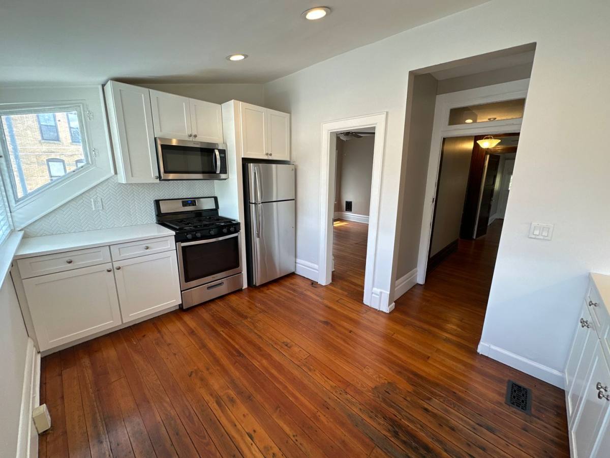 Apartment for rent at 1186 Neil Ave, Columbus, OH 43201