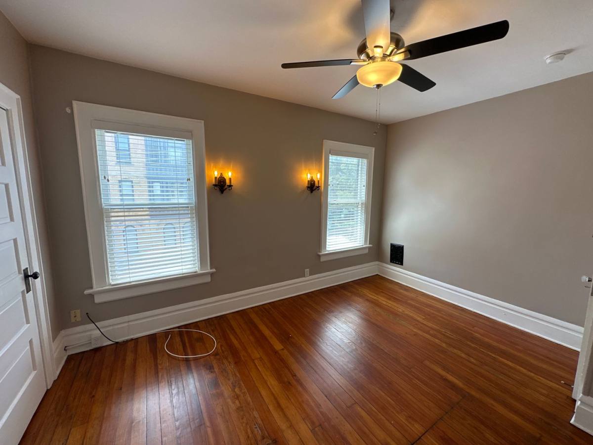 Apartment for rent at 1186 Neil Ave, Columbus, OH 43201
