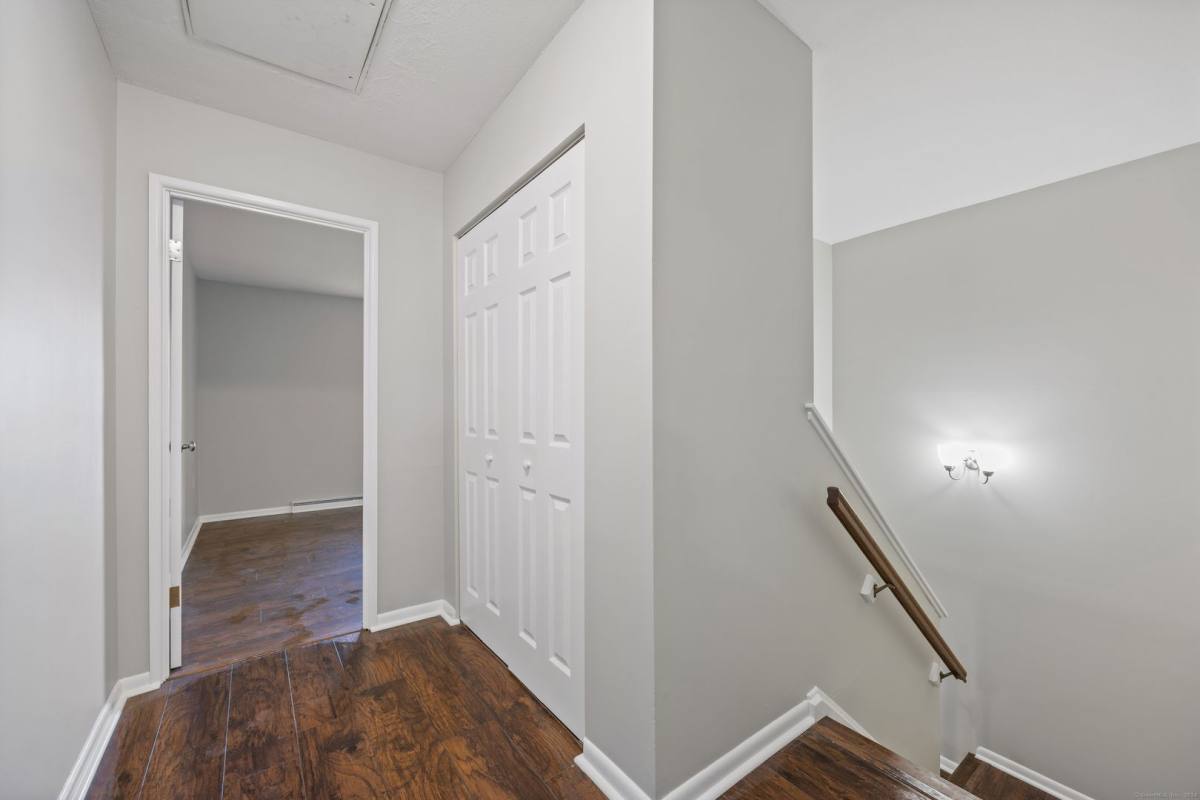 House for rent at 64 Savin Park, West Haven, CT 06516