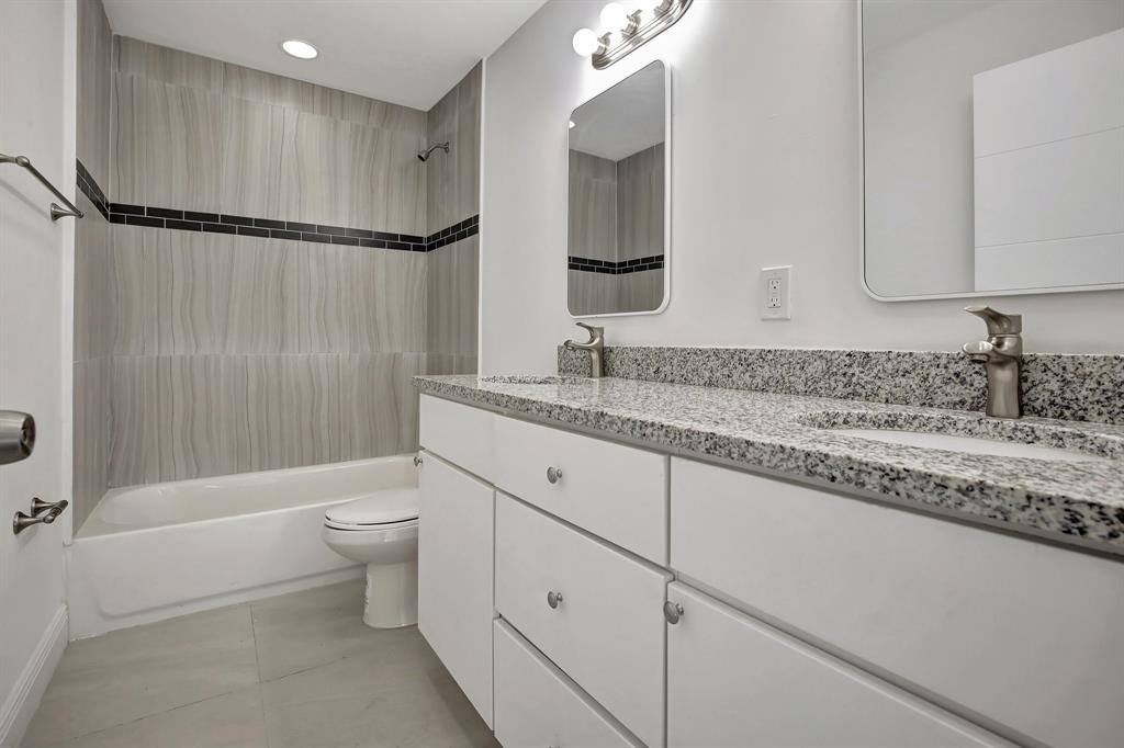 Townhouse for rent at 1104 S 20th Ave, Hollywood, FL 33020