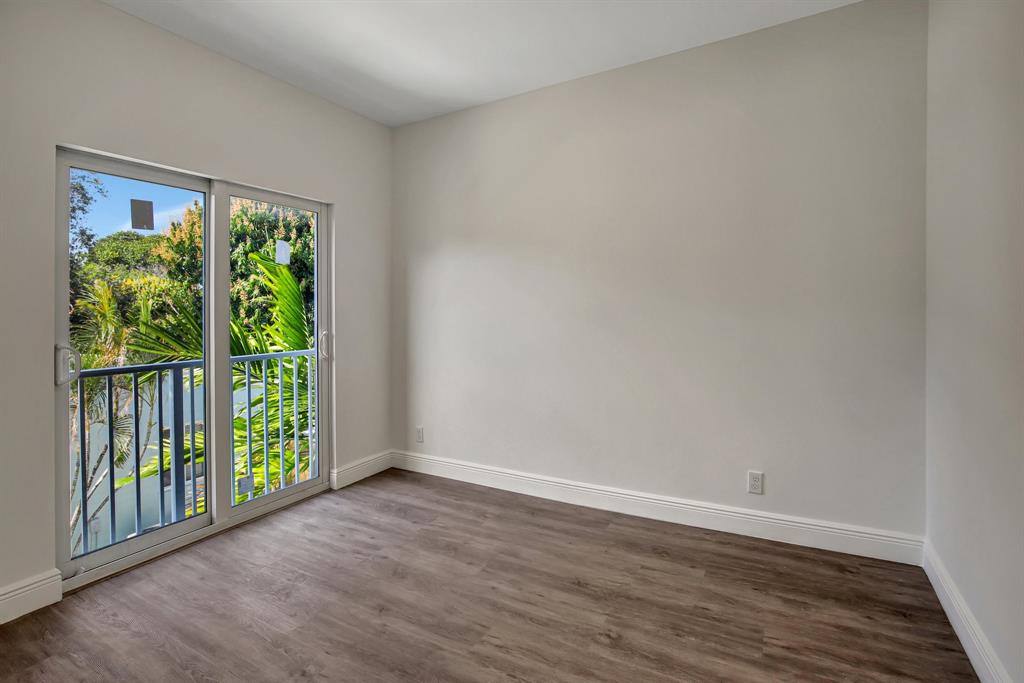 Townhouse for rent at 1104 S 20th Ave, Hollywood, FL 33020