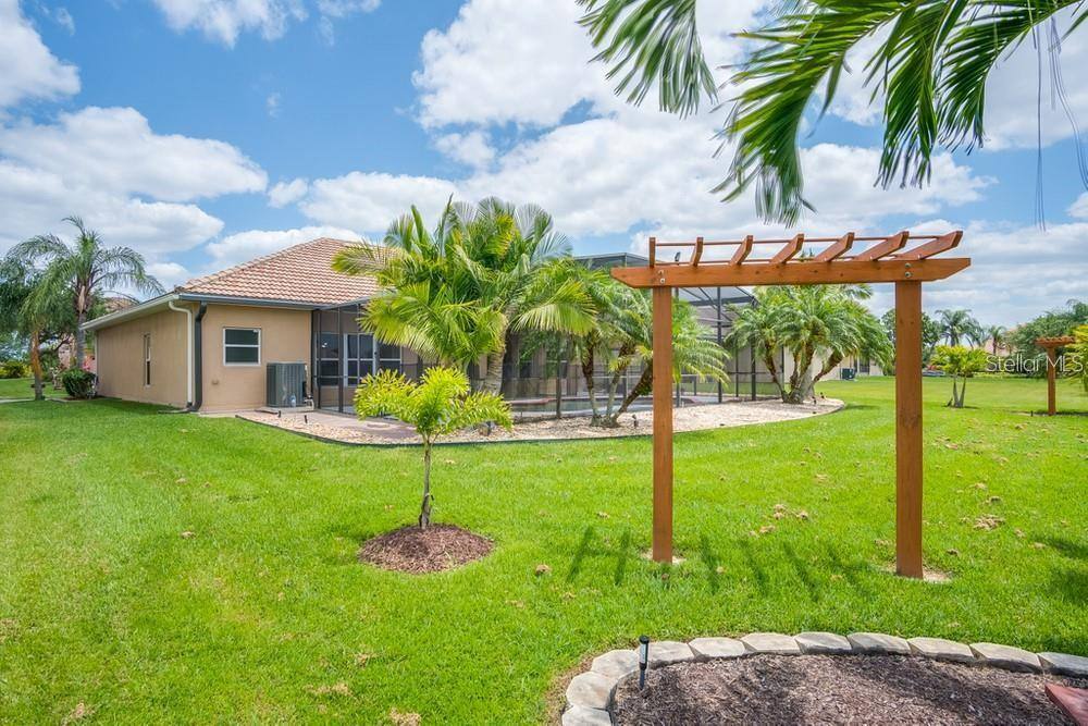 Apartment for rent at 3556 Forest Park Dr, Kissimmee, FL 34746