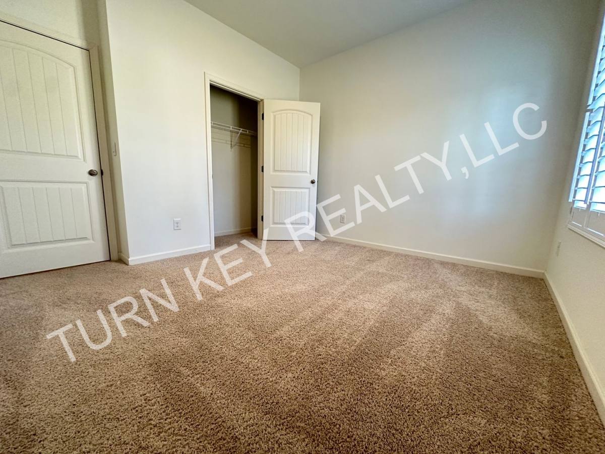 House for rent at 9521 Firebrick Dr, Kimberly, AL 35091