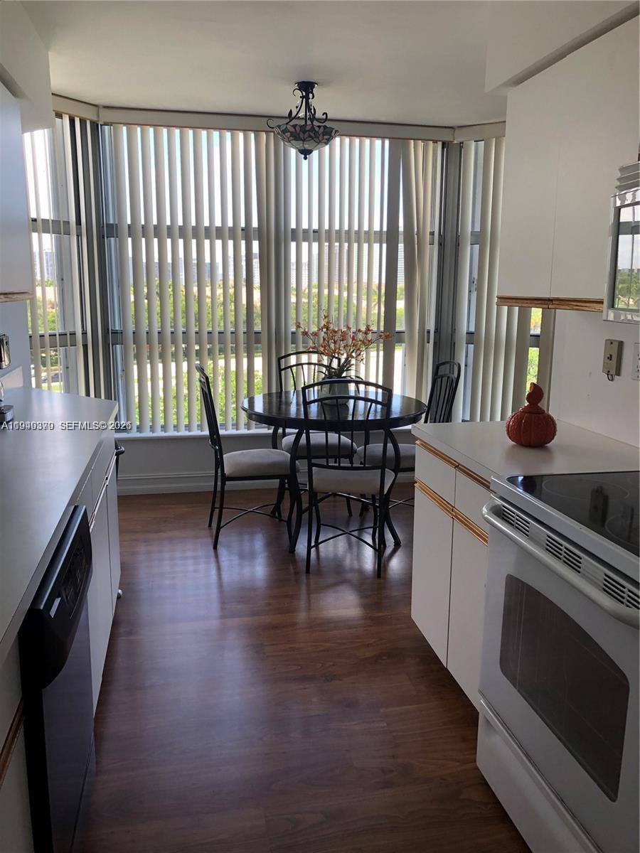 Apartment for rent at 3400 NE 192 St #609, Miami, FL 33180