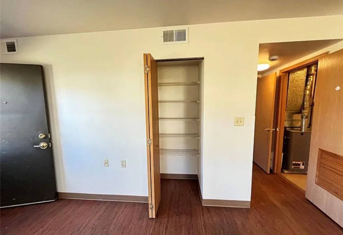 Apartment for rent at 1-24 Reni Court, Chatsworth, IL 60921