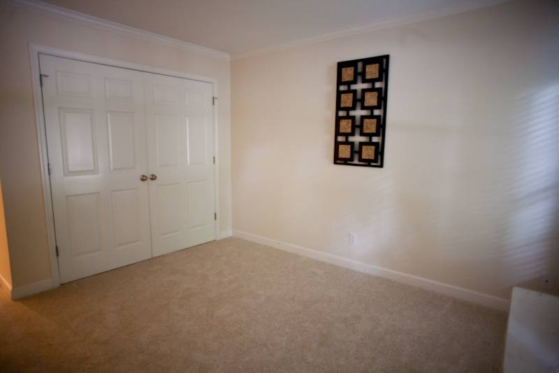 House for rent at 1513 E Franklin St #RETREAT E111, Chapel Hill, NC 27514