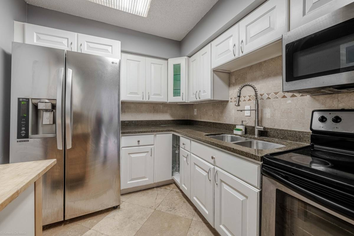 Apartment for rent at 3300 NE 192 St #1108, Miami, FL 33180