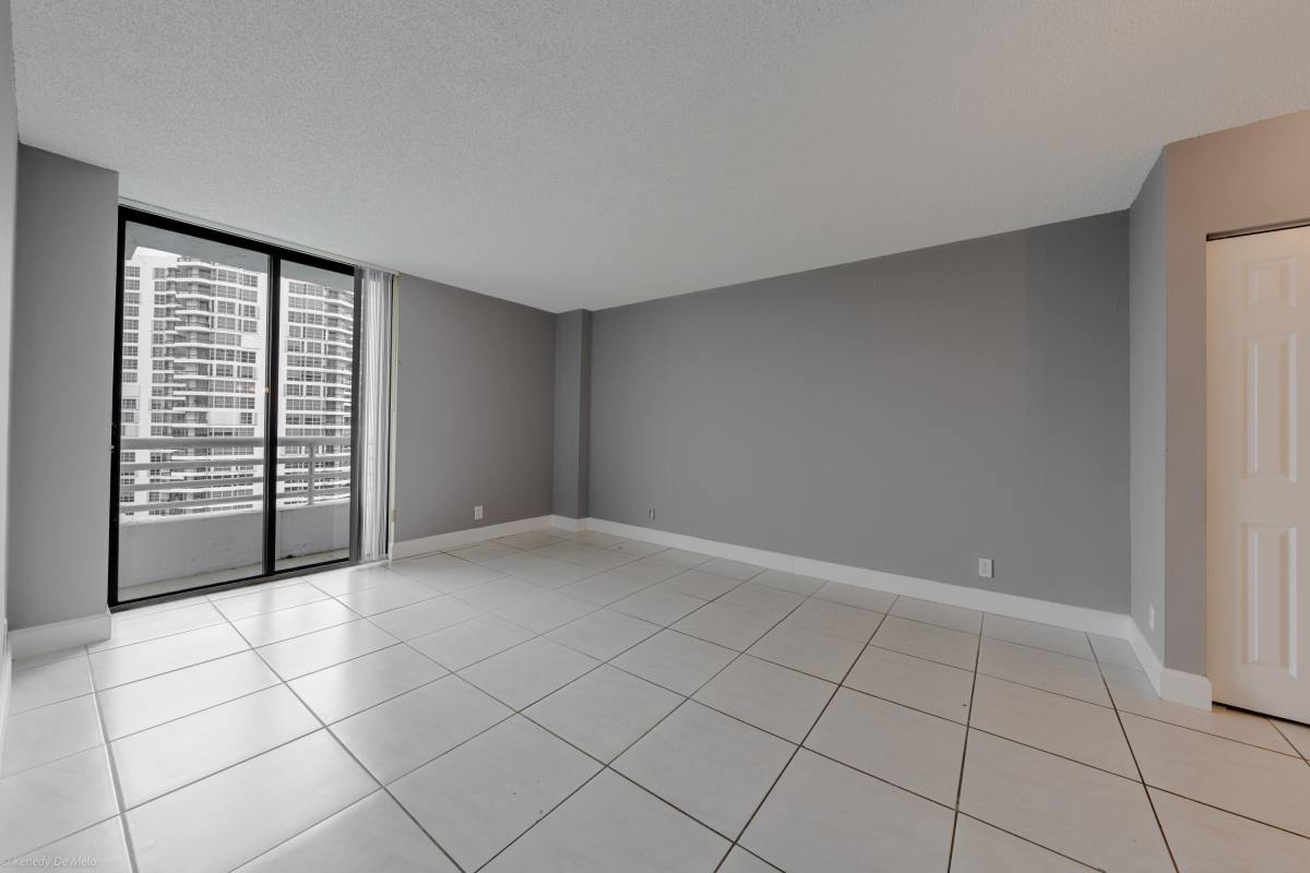 Apartment for rent at 3300 NE 192 St #1108, Miami, FL 33180