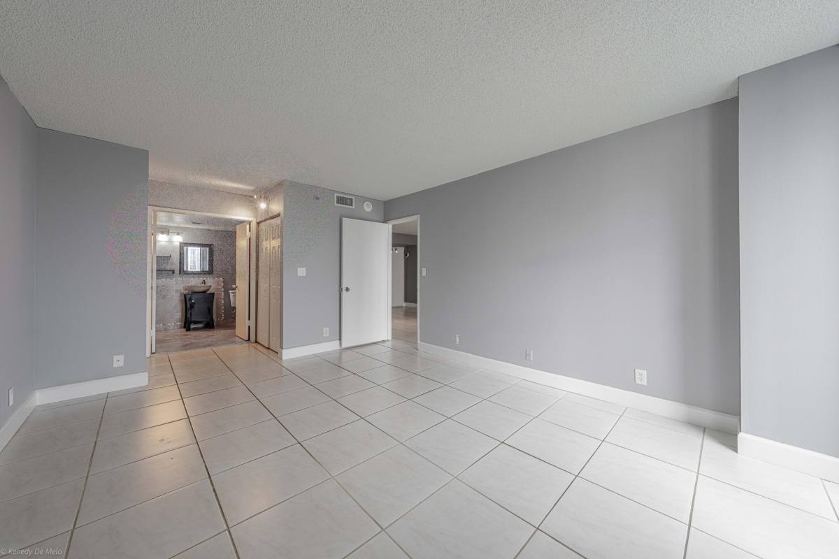 Apartment for rent at 3300 NE 192 St #1108, Miami, FL 33180
