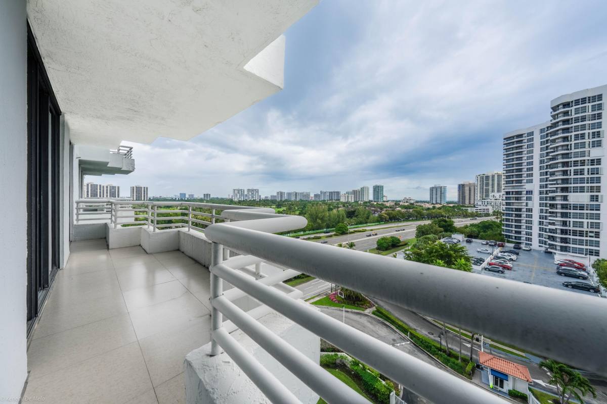 Apartment for rent at 3300 NE 192 St #1108, Miami, FL 33180