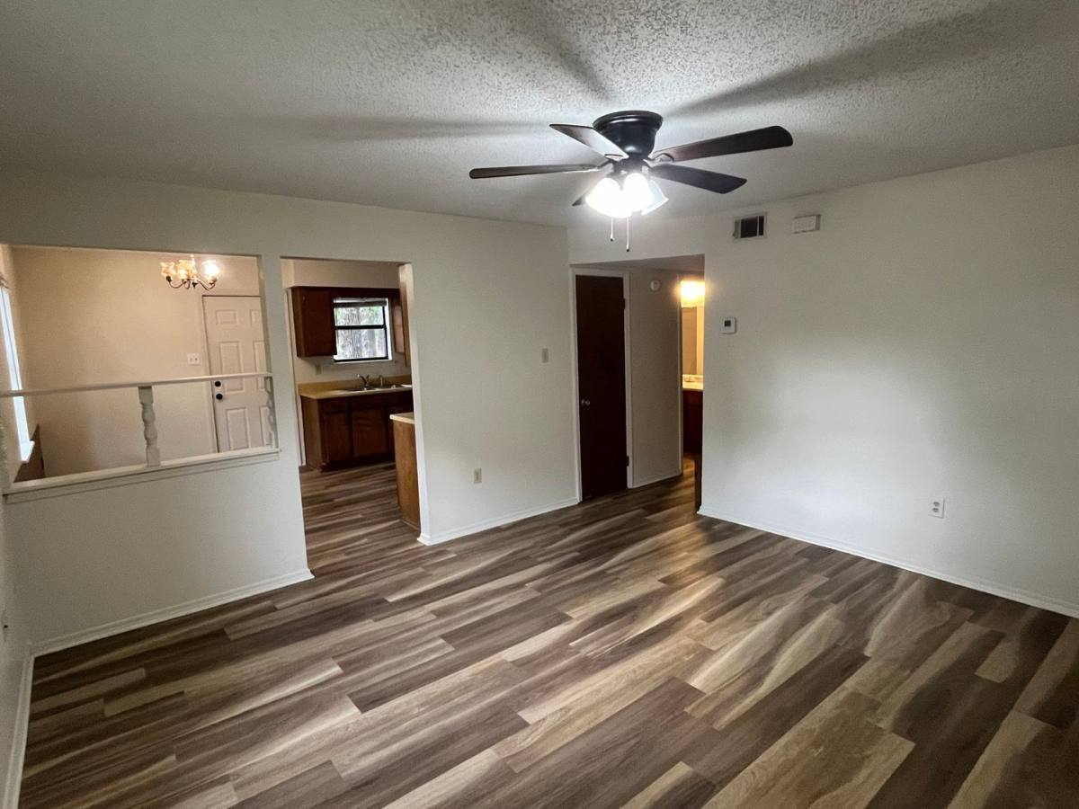 Apartment for rent at 1506 N Nashville Ave, Russellville, AR 72801