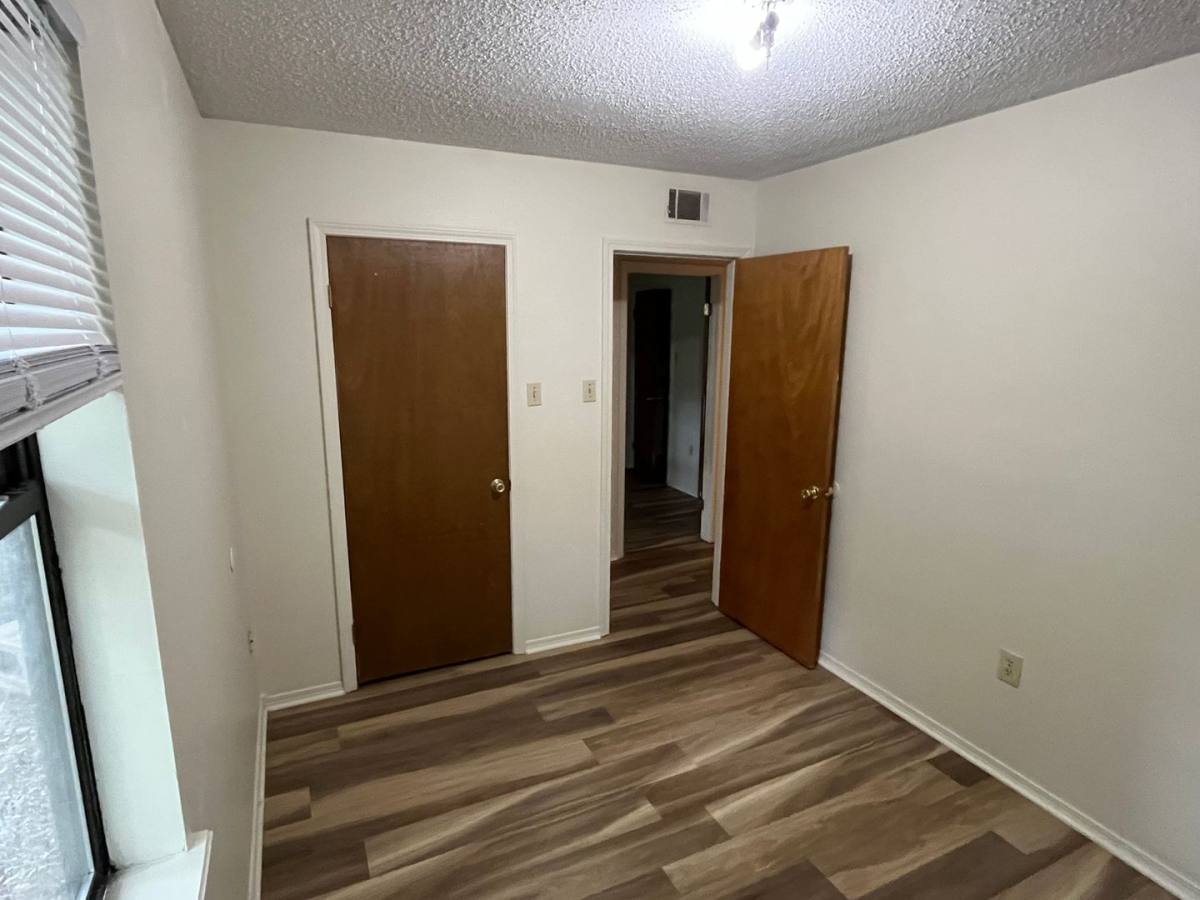 Apartment for rent at 1506 N Nashville Ave, Russellville, AR 72801