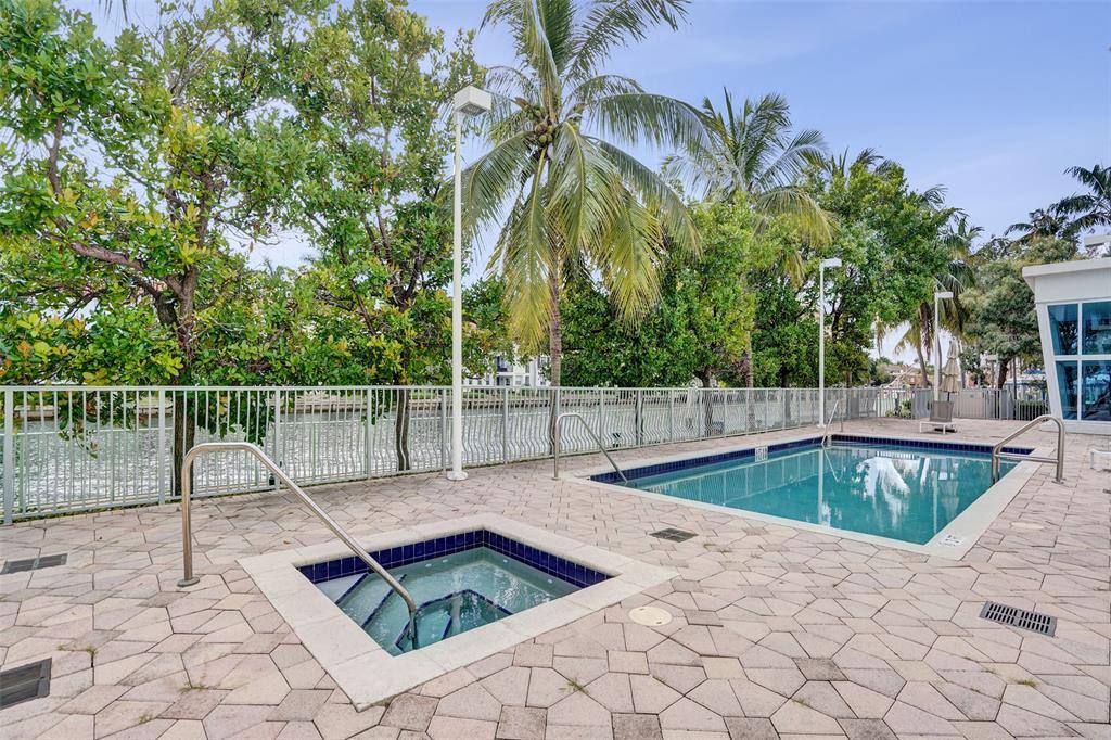 Apartment for rent at 3000 NE 188th St #402, Miami, FL 33180