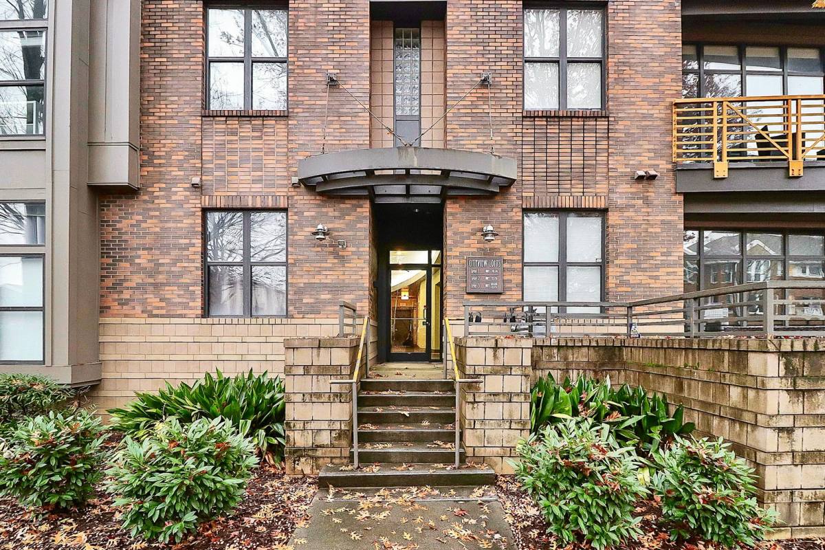 Condo for rent at 712 N Davidson St, Charlotte, NC 28202