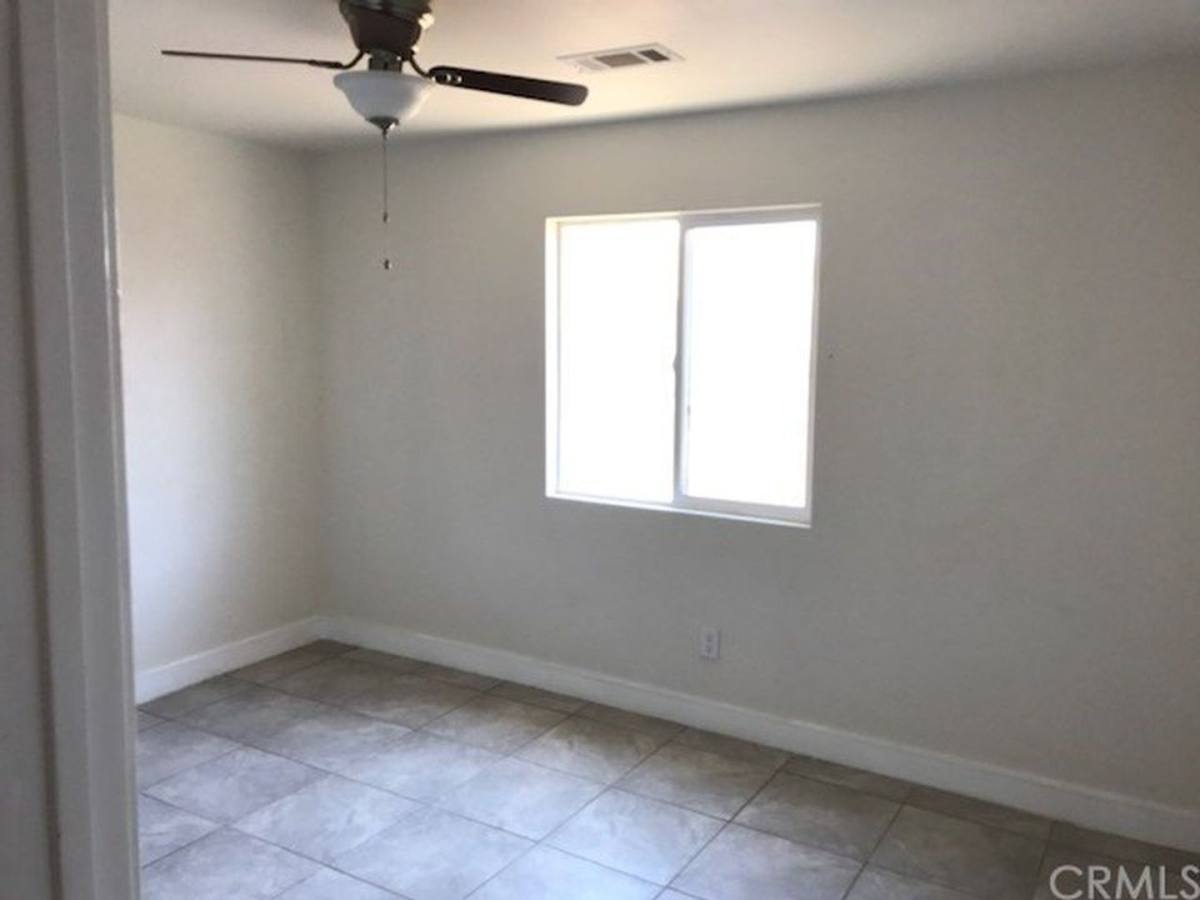 Apartment for rent at 1517 Ralston St, Bakersfield, CA 93307