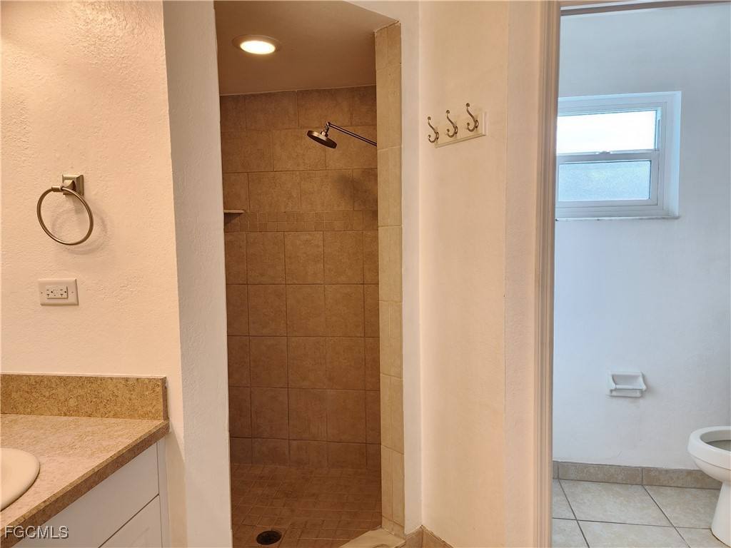 Apartment for rent at 1214 NE 14th Ave, Cape Coral, FL 33909