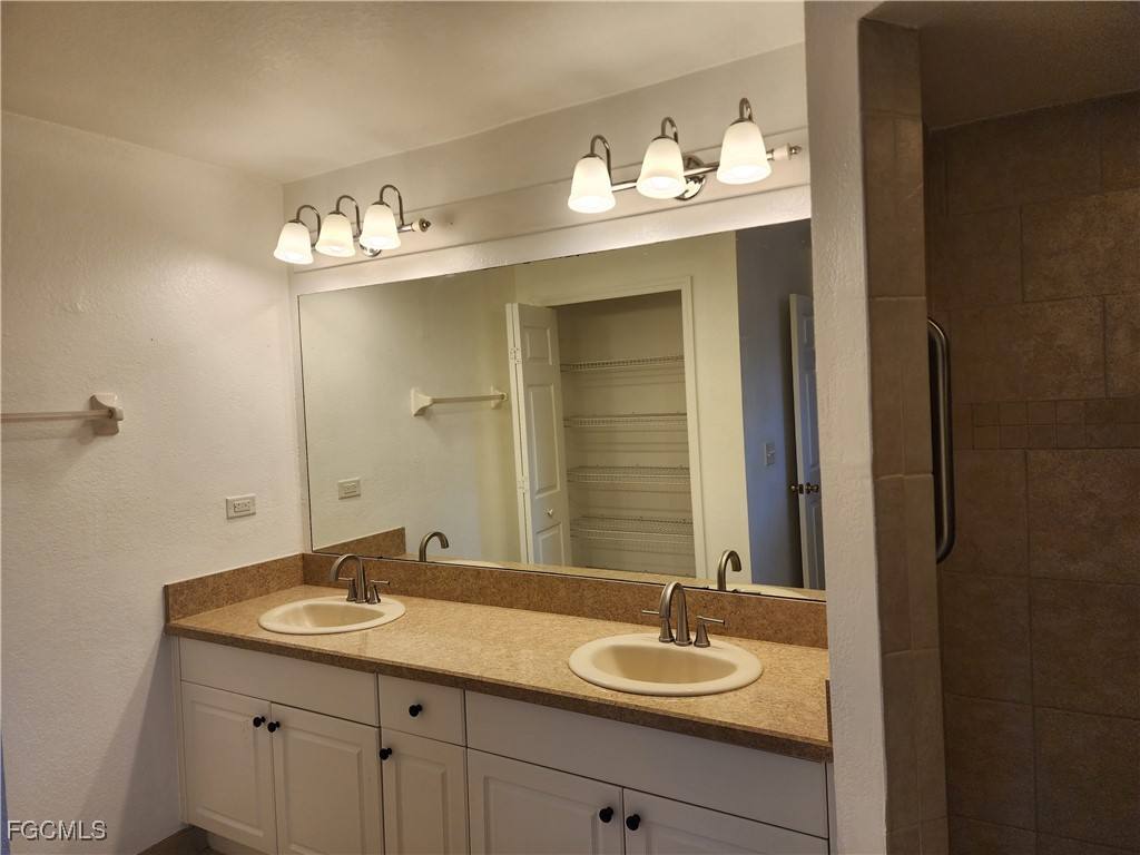 Apartment for rent at 1214 NE 14th Ave, Cape Coral, FL 33909
