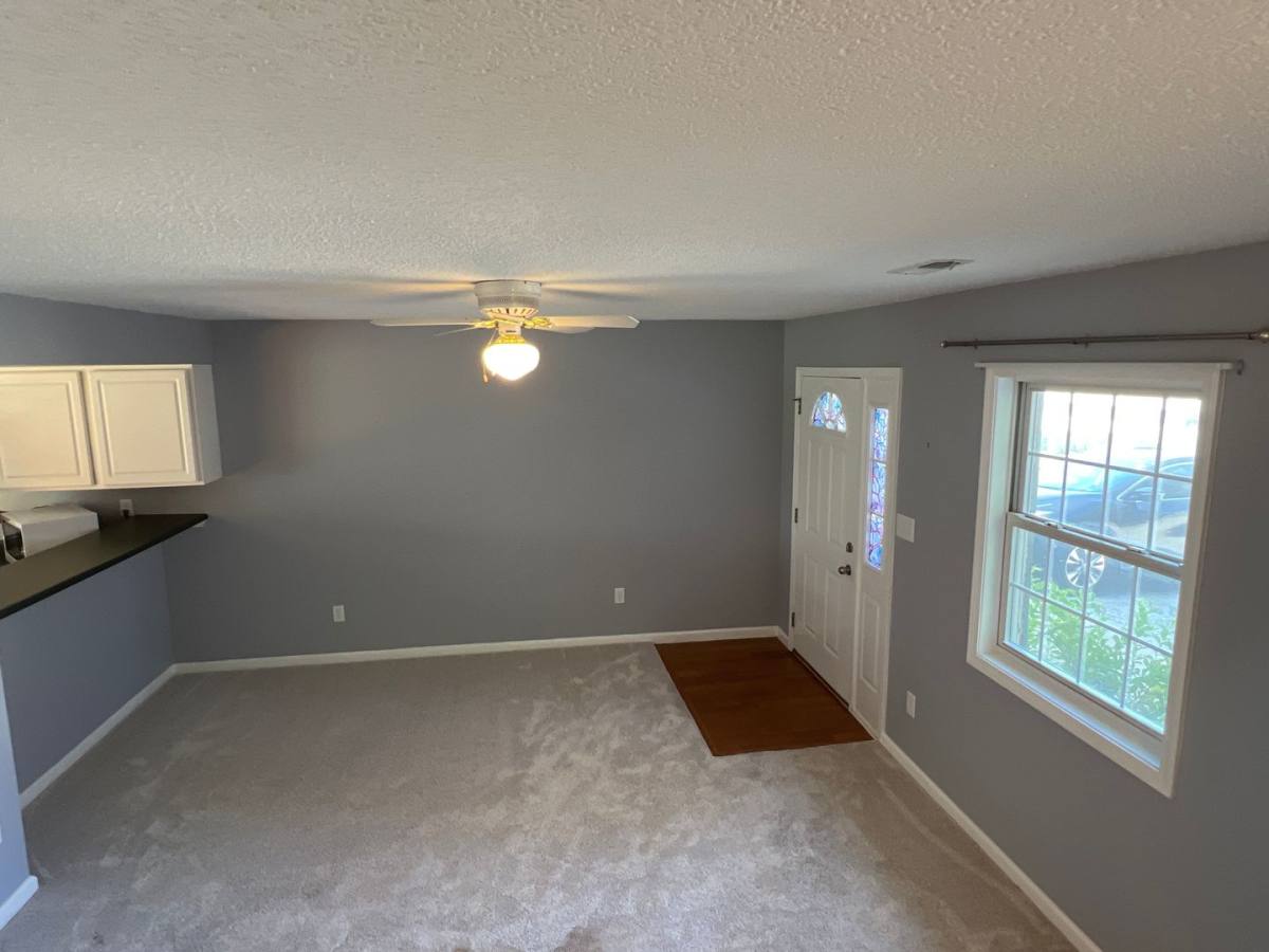 Townhouse for rent at 852 E Sherwood Hills Dr, Bloomington, IN 47401