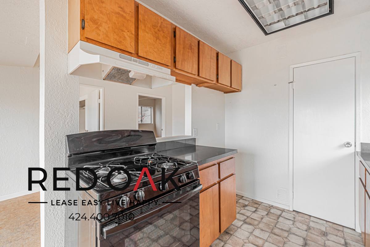 Condo for rent at 476 1 2 Crane Blvd #476, Los Angeles, CA 90065