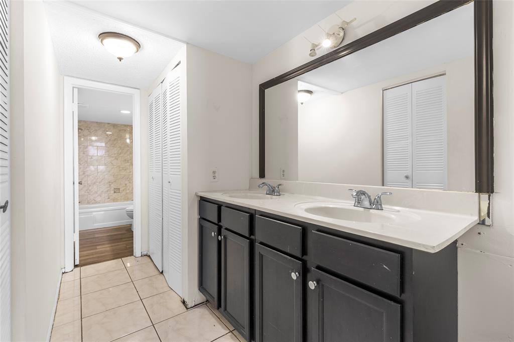 Apartment for rent at 2017 NW 46th Ave #2017409A, Fort Lauderdale, FL 33313