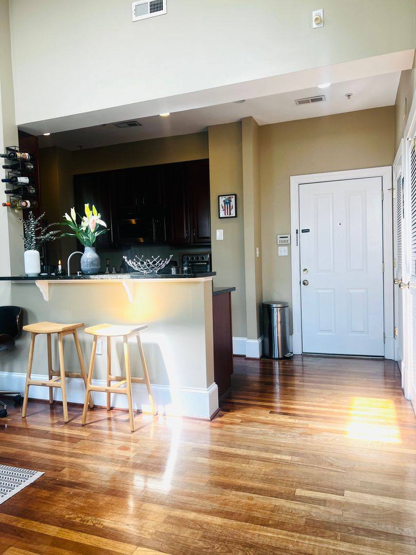 Apartment for rent at 1324 Euclid St NW, Washington, DC 20009