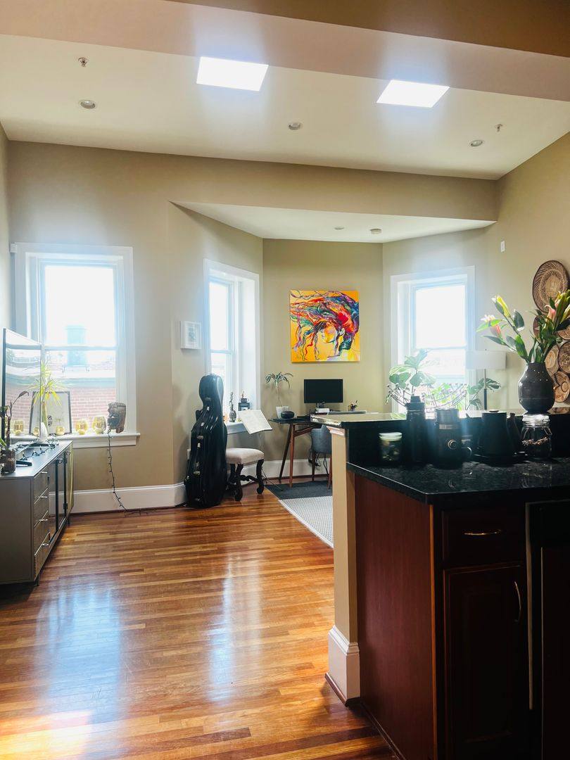 Apartment for rent at 1324 Euclid St NW, Washington, DC 20009