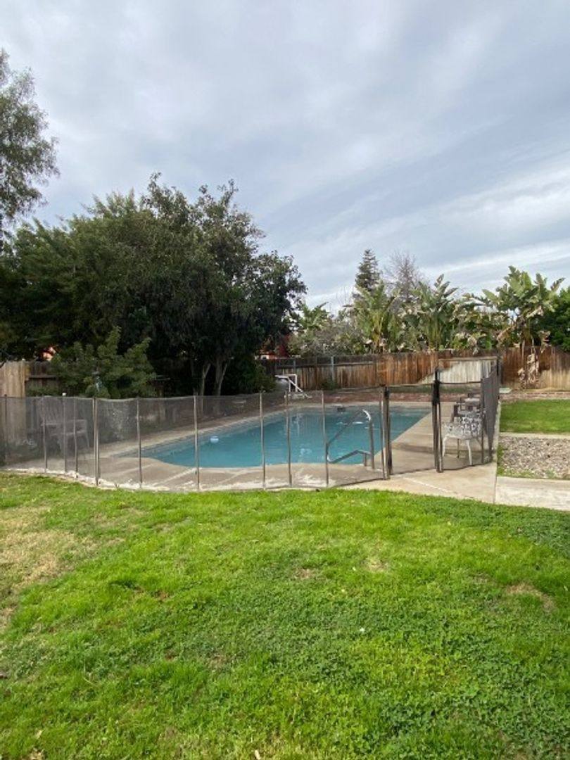 House for rent at 5615 Bayberry Ave, Bakersfield, CA 93308
