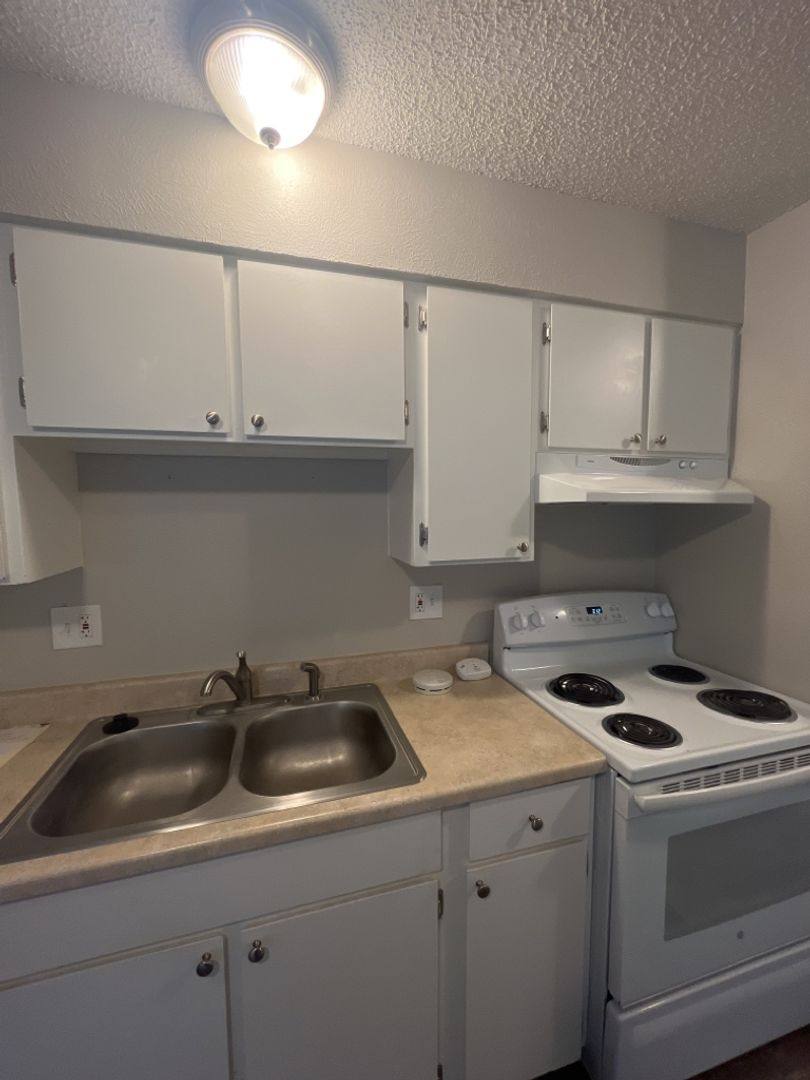 Apartment for rent at 130 W Kent, Missoula, MT 59801