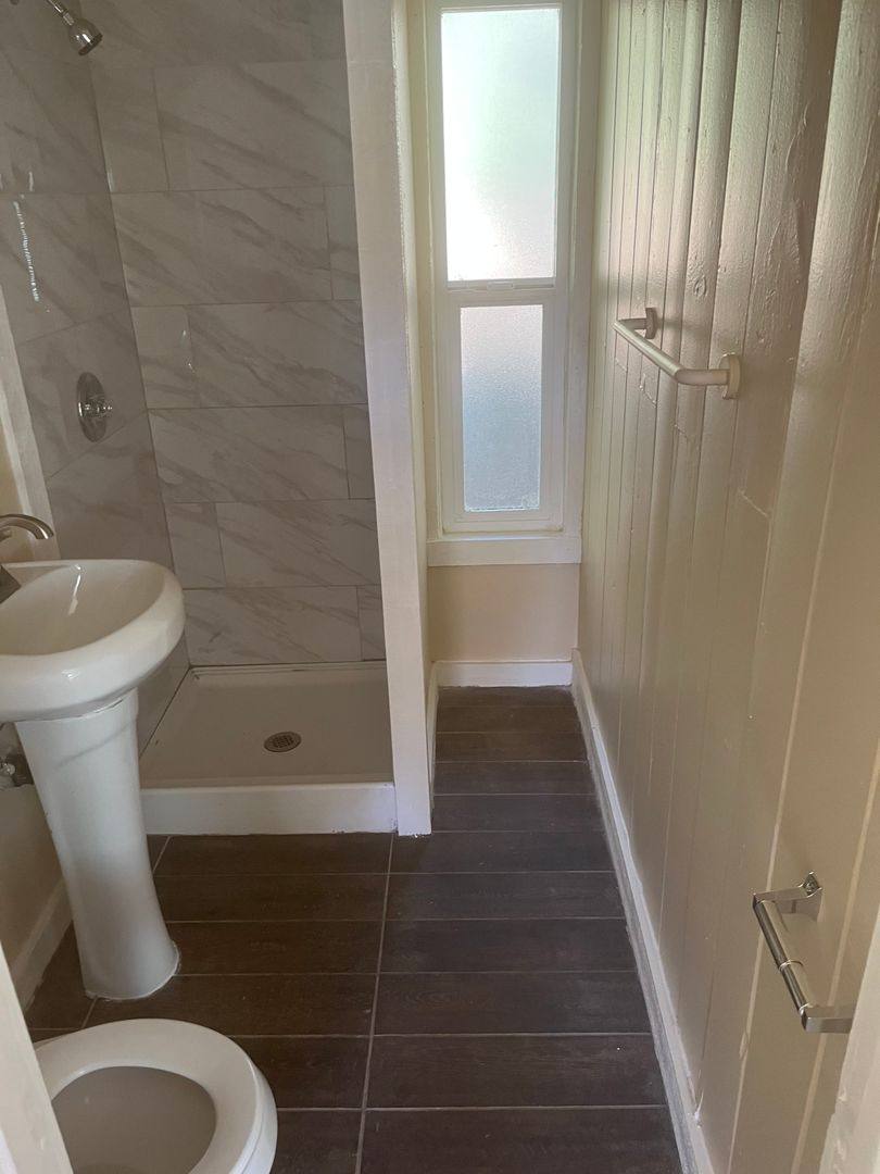 Apartment for rent at 29180 N Lyons Dr, Cedar Glen, CA 92321