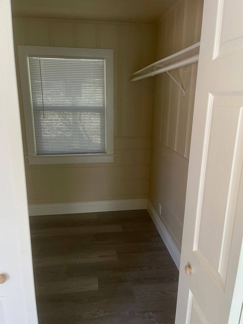 Apartment for rent at 29180 N Lyons Dr, Cedar Glen, CA 92321