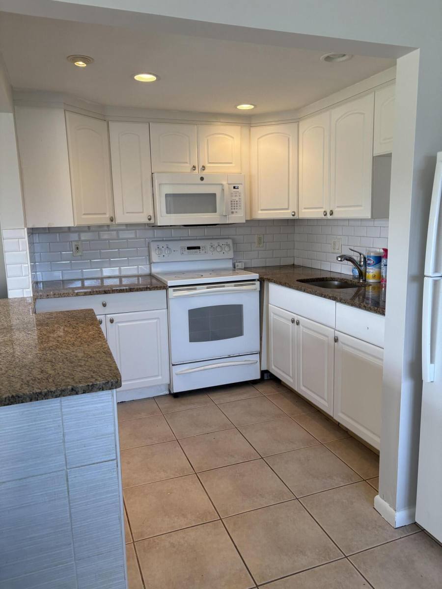 Condo for rent at 128 Norwich F #128, West Palm Beach, FL 33417