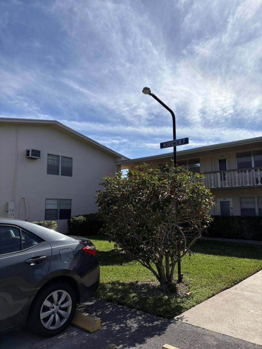 Condo for rent at 128 Norwich F #128, West Palm Beach, FL 33417