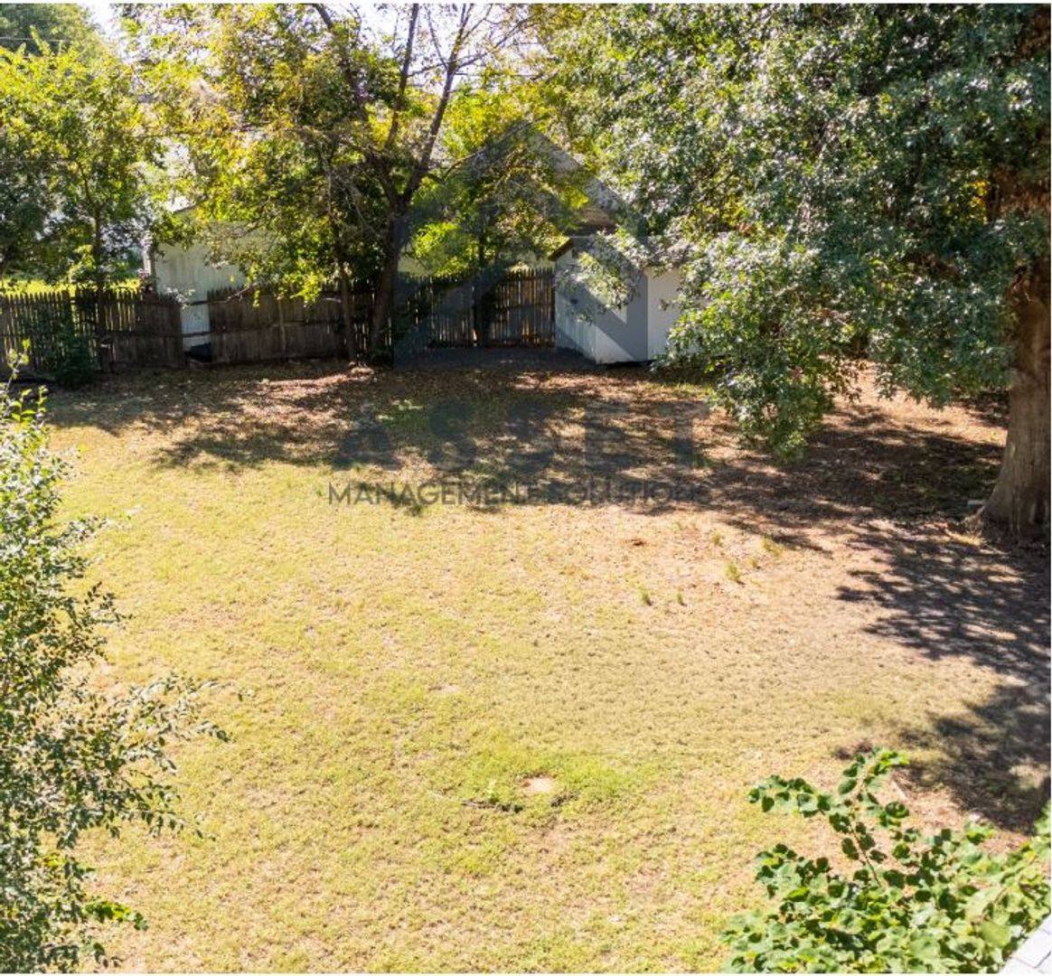 House for rent at 304 W Campbell Dr, Oklahoma City, OK 73110