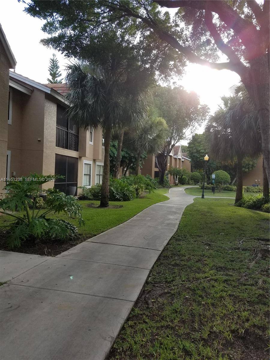 Apartment for rent at 15570 SW 105th Lane #1717, Miami, FL 33196