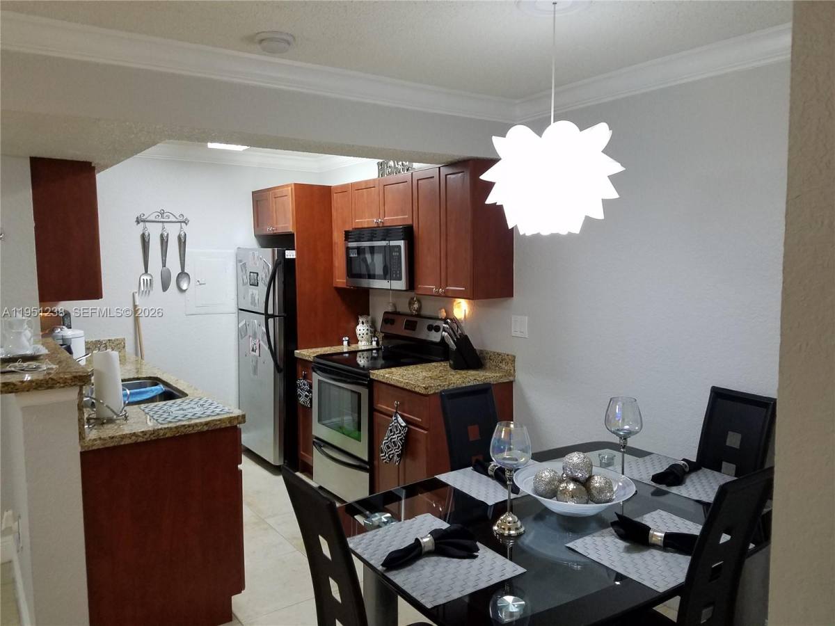 Apartment for rent at 15570 SW 105th Lane #1717, Miami, FL 33196