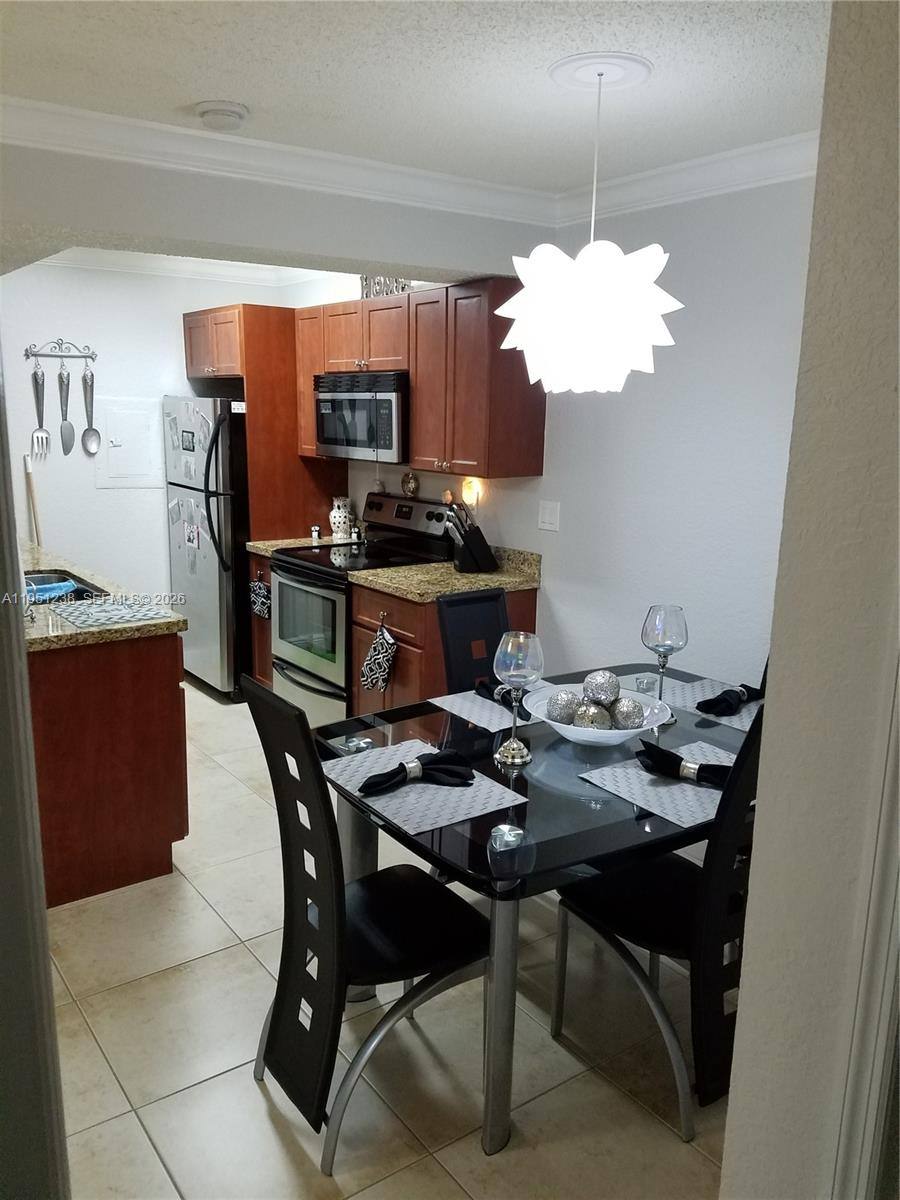 Apartment for rent at 15570 SW 105th Lane #1717, Miami, FL 33196