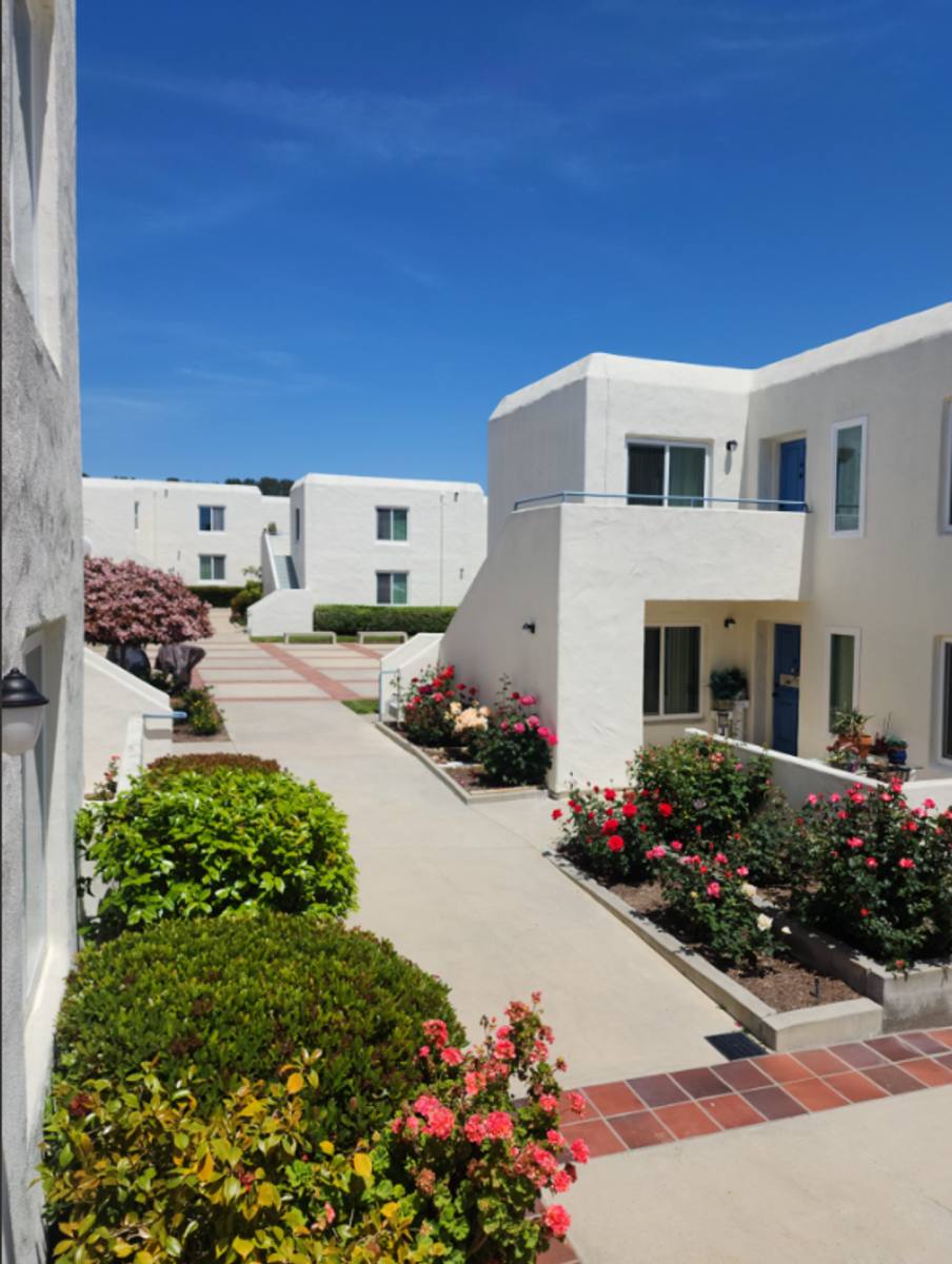 Apartment for rent at 3459 Manchester Ave, Cardiff By the Sea, CA 92007
