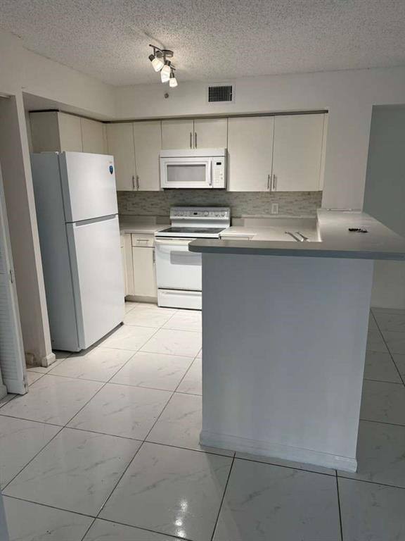 Apartment for rent at 4856 Highway 7 #103, Pompano Beach, FL 33073