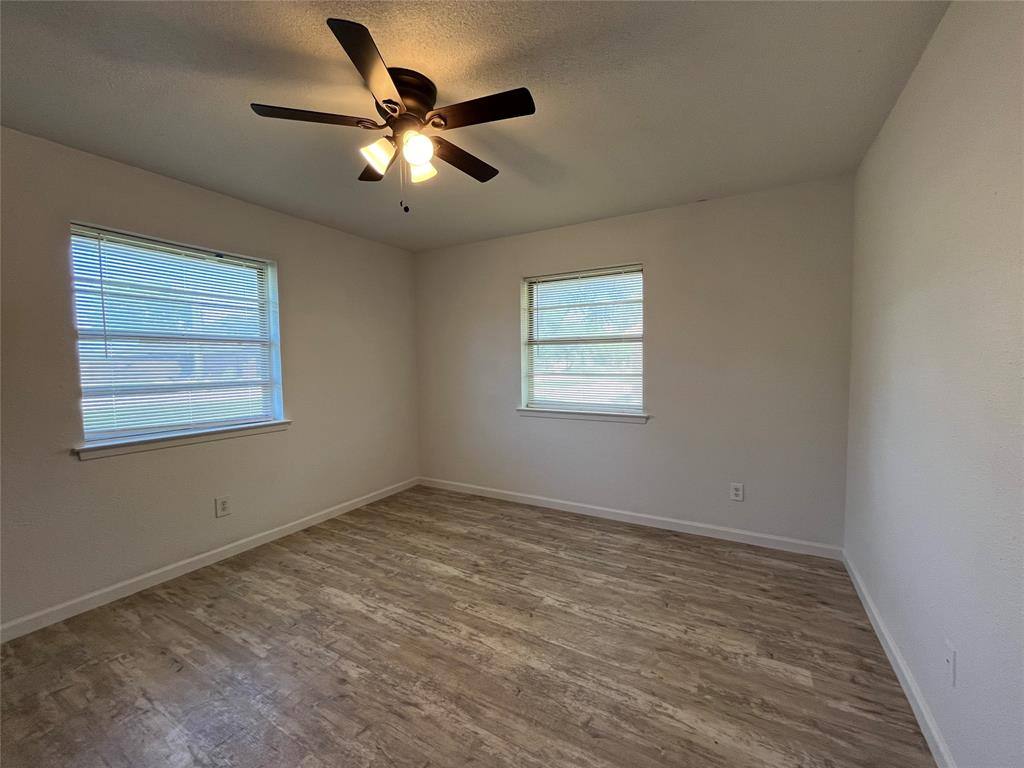 Apartment for rent at 6415 Circo Dr, Granbury, TX 76049