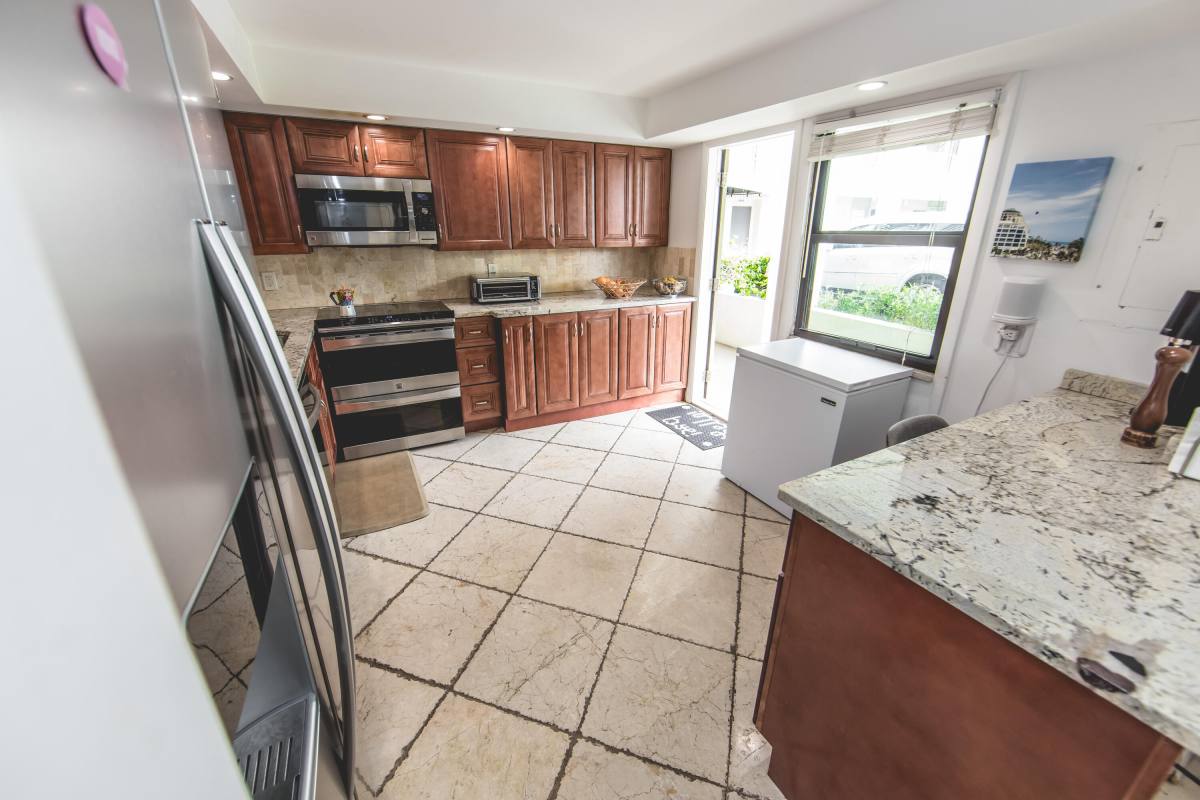 Apartment for rent at 501 SW 11th Place #101, Boca Raton, FL 33432