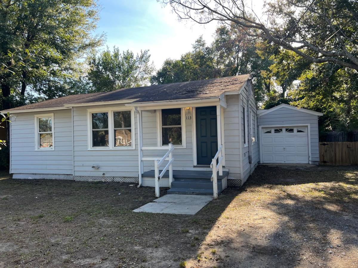 House for rent at 113 Rue Max St, Pensacola, FL 32507